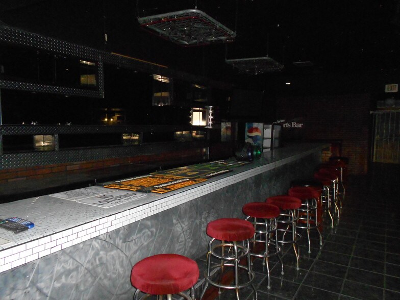 More Photos Of 14044-14112 S Crenshaw Blvd, Gardena Storefront Retail Office For Lease