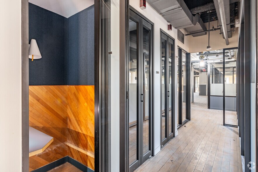 More Photos Of 195 Montague St, Brooklyn Office For Lease