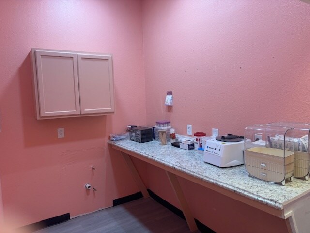 More Photos Of 5051 Stewart Ave, Las Vegas Unknown For Lease