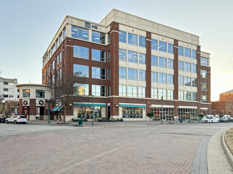 More Photos Of 11815 Fountain Way, Newport News Coworking Space