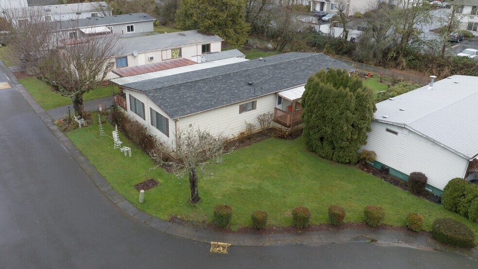 More Photos Of 1652 Wiltsey Rd SE, Salem Manufactured Housing Mobile Home Park For Sale