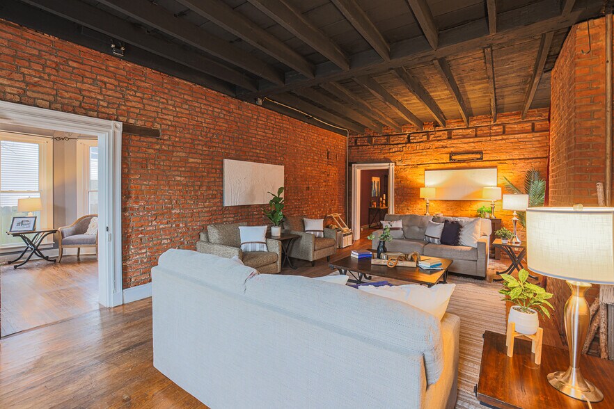 More Photos Of 3234 Main St, Manchester Apartments For Sale