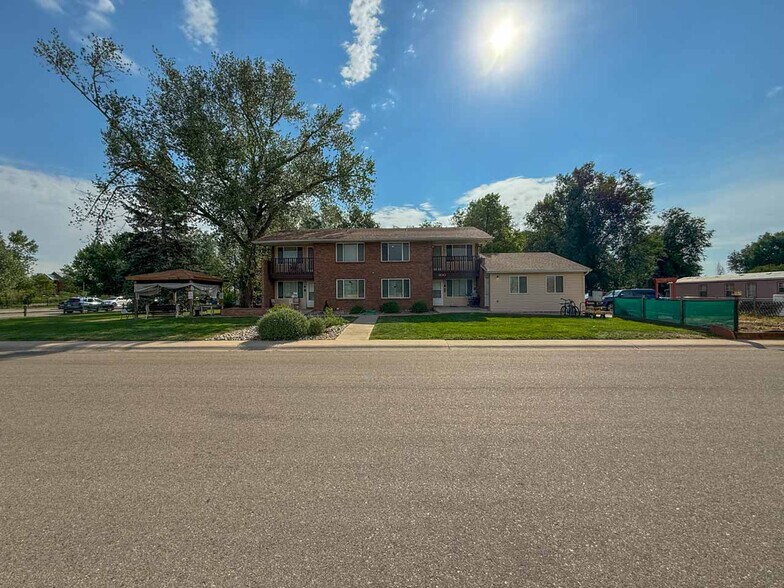 More Photos Of 101 Buckingham St, Fort Collins Apartments For Sale