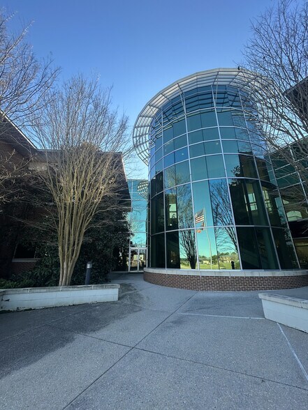 More Photos Of 106 Highland Way, Madison Medical For Lease
