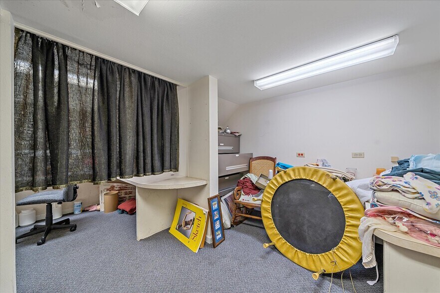 More Photos Of 40 S 6th Ave, Brighton Medical For Sale