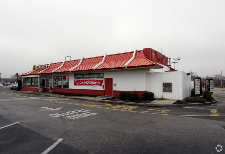 More Photos Of 5601 Vine St, Philadelphia Unknown For Lease