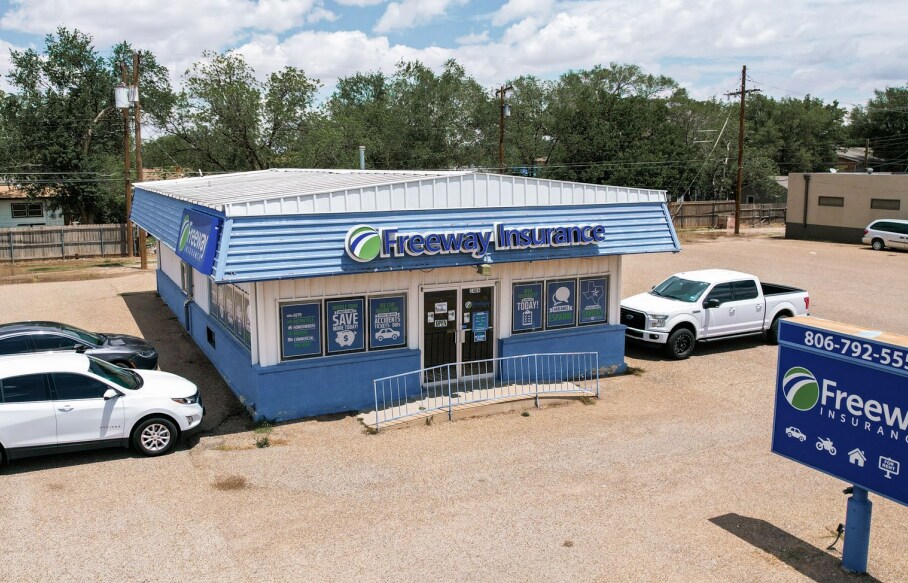 More Photos Of 2406 34th St, Lubbock Office For Sale