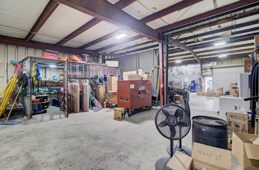 More Photos Of 3806-3816 Ladson Rd, Ladson Flex For Sale