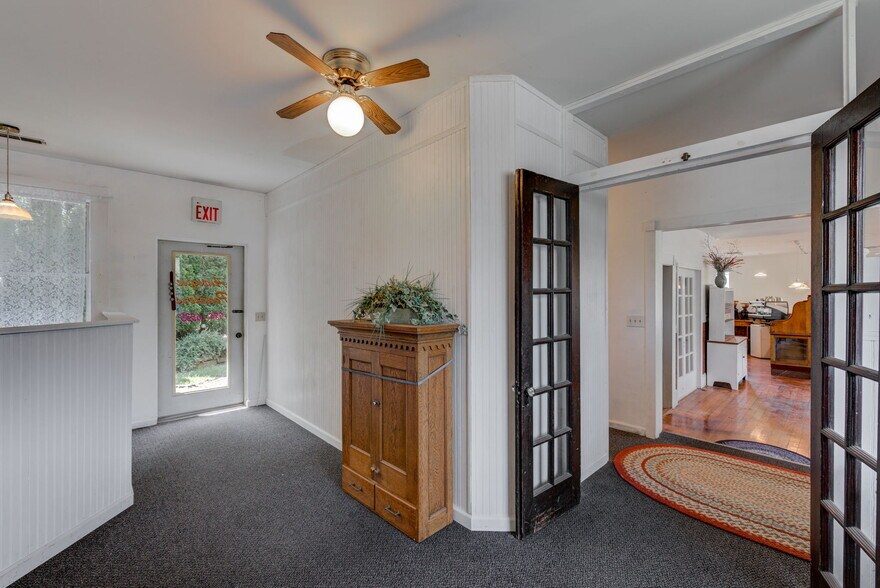 More Photos Of 9430 Main Ave, Cincinnati General Retail For Sale