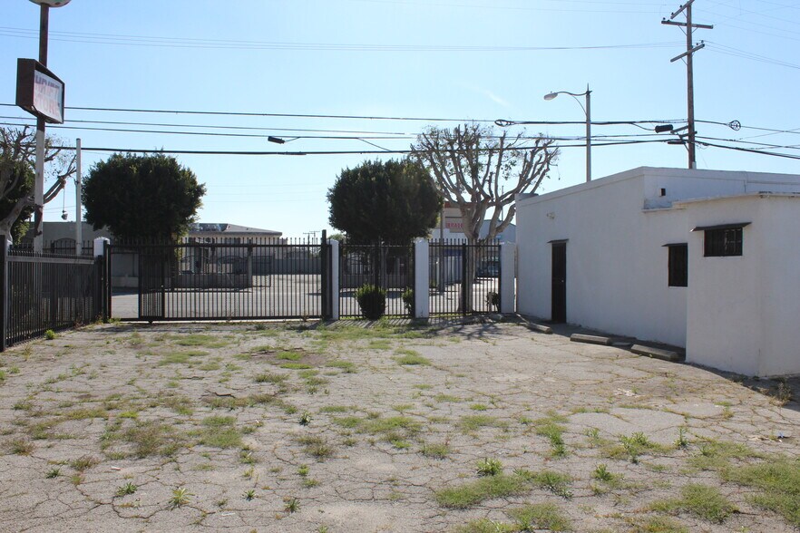 More Photos Of , Compton General Retail For Sale