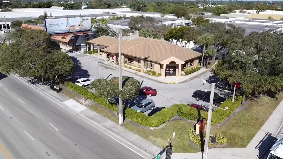 More Photos Of 5991 Anglers Ave, Fort Lauderdale Bank For Lease