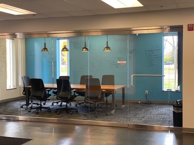 More Photos Of 1200-1212 Red Fox Rd, Arden Hills Medical For Lease