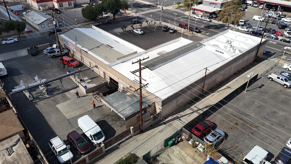 More Photos Of 416 W 6th St, Corona Auto Repair For Sale