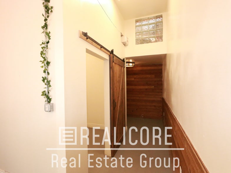 More Photos Of 459 W 4th St, San Bernardino Freestanding For Lease