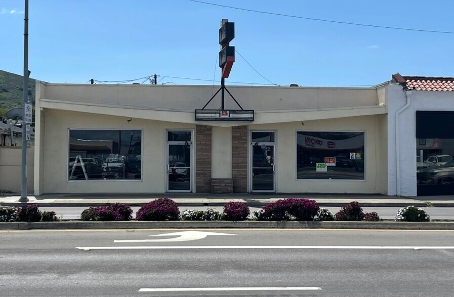 Primary Photo Of 208-210 E Ocean Ave, Lompoc Storefront For Sale