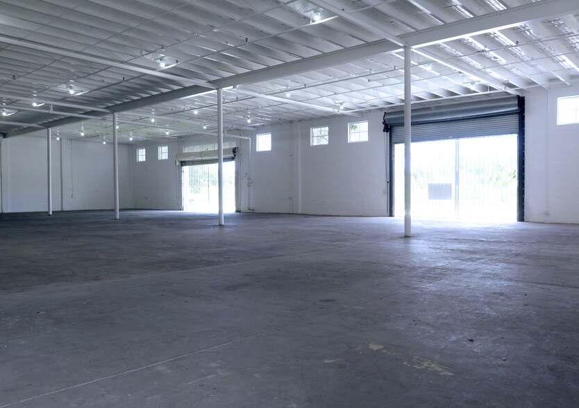 More Photos Of 301-395 NE 59th St, Miami Coworking Space