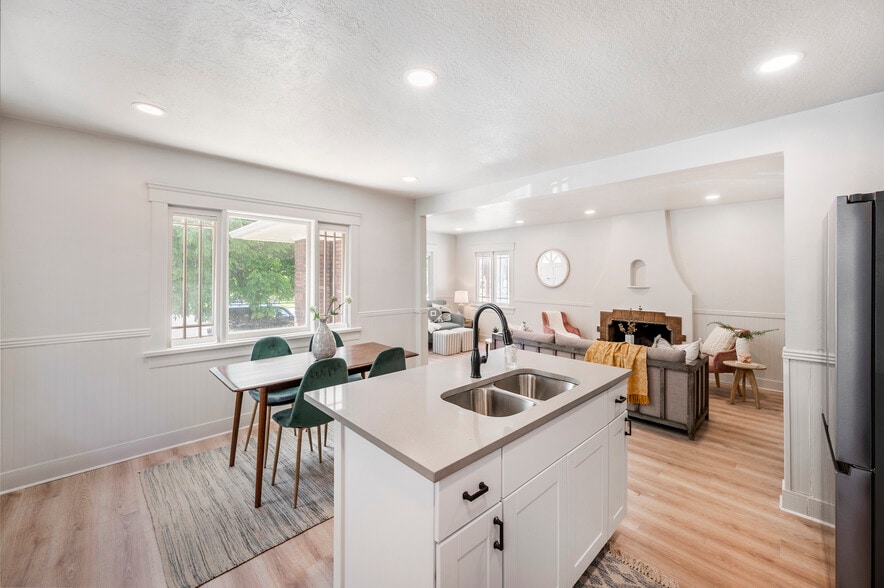 More Photos Of 400 700 S, Salt Lake City Multifamily For Sale