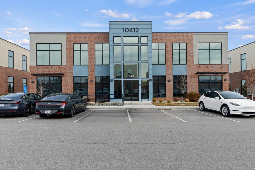 More Photos Of 10412 S 1055 W, South Jordan Office For Sale