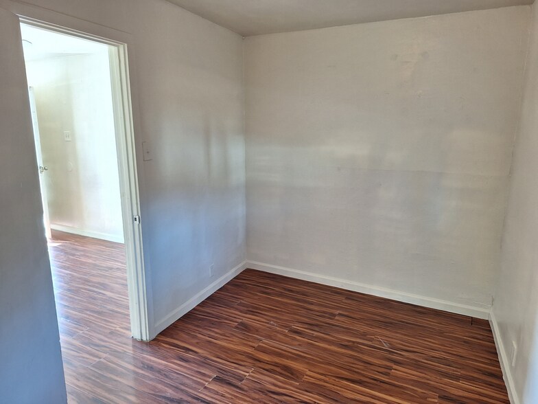 More Photos Of 1220 Sacramento Ave, West Sacramento Apartments For Sale