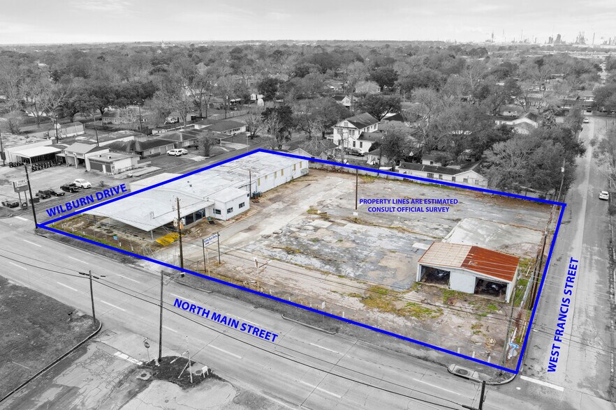 More Photos Of 1801 N Main St, Baytown Flex For Sale