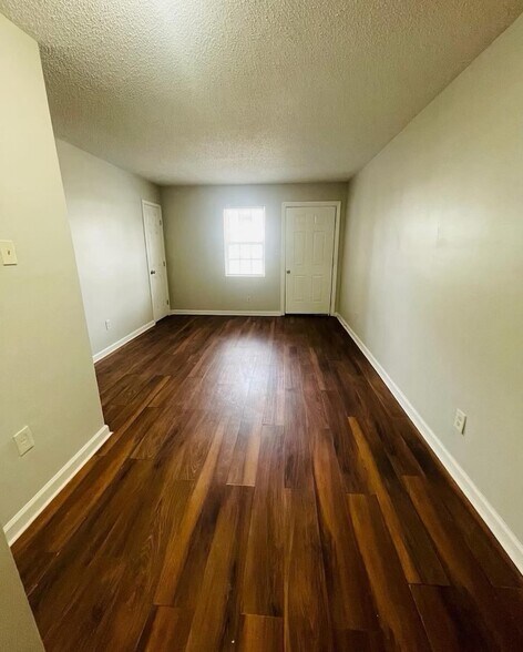 More Photos Of 1707 Ontario Ave, Memphis Apartments For Sale