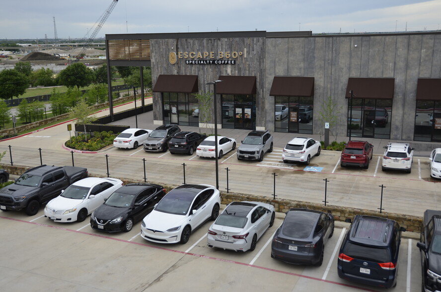 More Photos Of NWC Old Denton Rd & E Jackson Rd, Carrollton Unknown For Lease