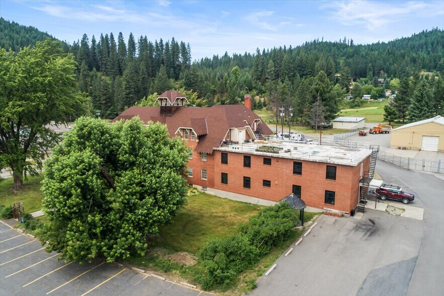 More Photos Of 99 Sather Field Rd, Silverton Lodge Meeting Hall For Sale