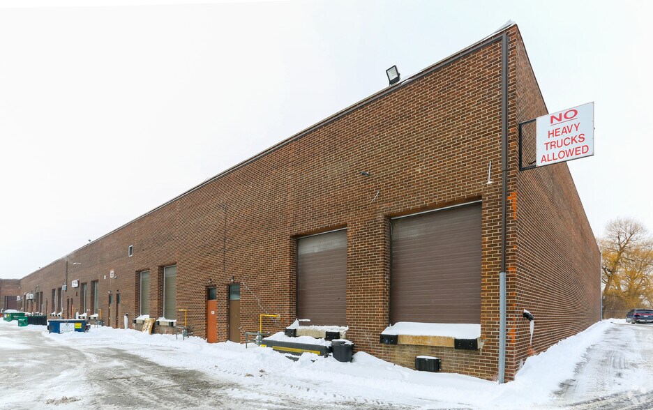 More Photos Of 2600 John St, Markham Light Distribution For Sale