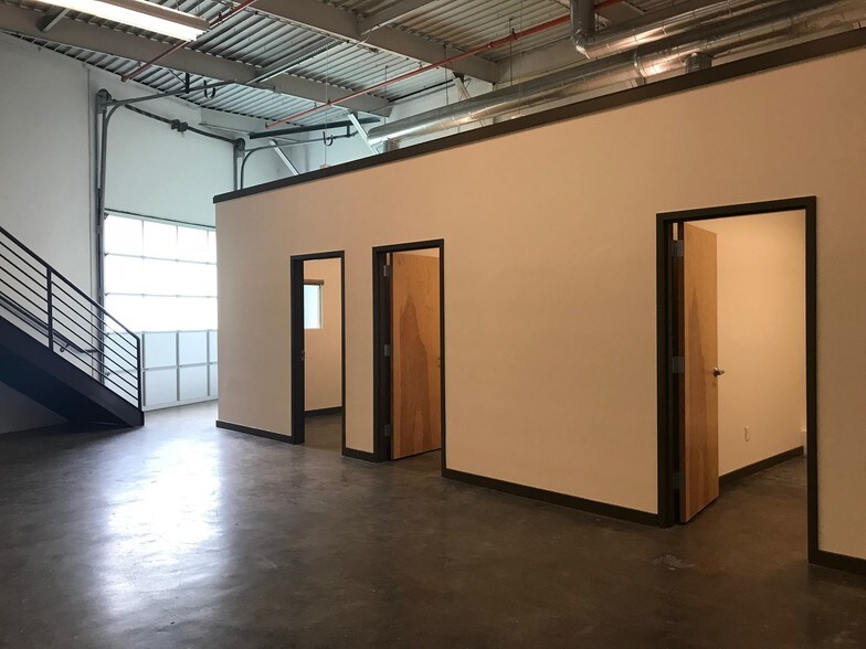 More Photos Of 650 Hamilton Ave SE, Atlanta Unknown For Lease