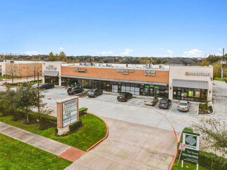 More Photos Of 6850 Highway 6, Missouri City Storefront For Lease