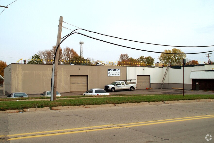 More Photos Of 4045 Second St, Wayne Warehouse For Sale