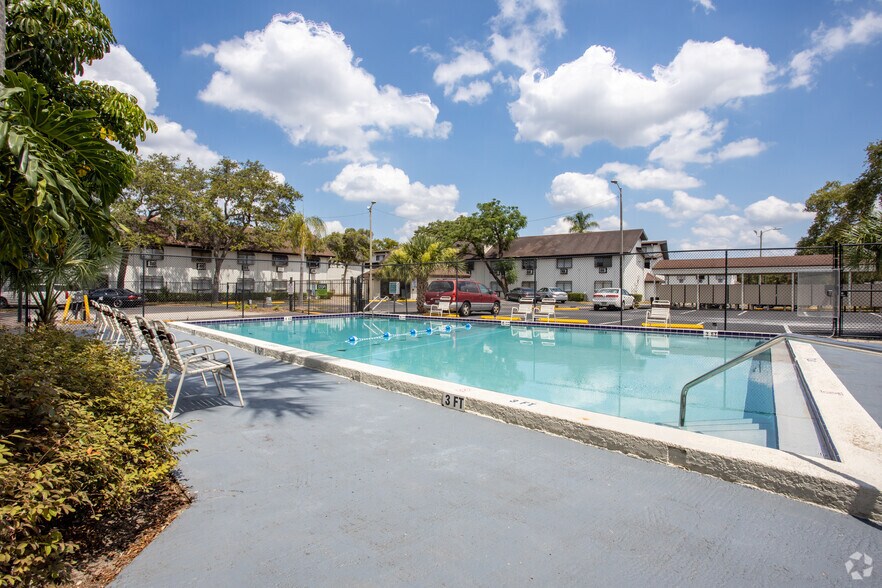 More Photos Of 1250 E 113th Ave, Tampa Apartments For Sale