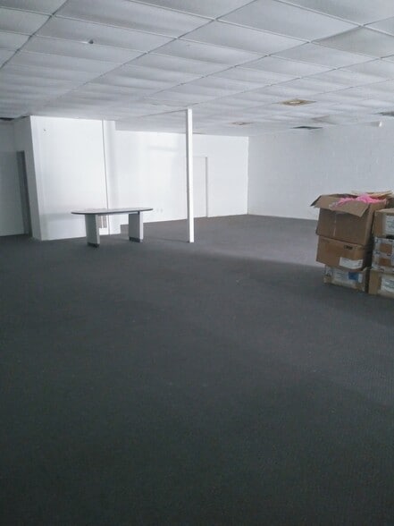 More Photos Of 2960 S Cleveland Ave, Fort Myers Unknown For Lease