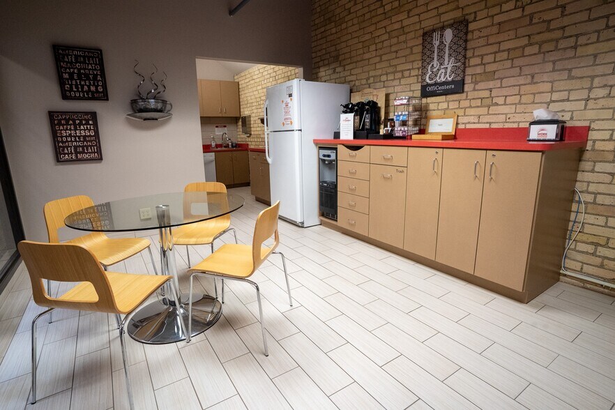 More Photos Of 333 N Washington Ave, Minneapolis Loft Creative Space For Lease