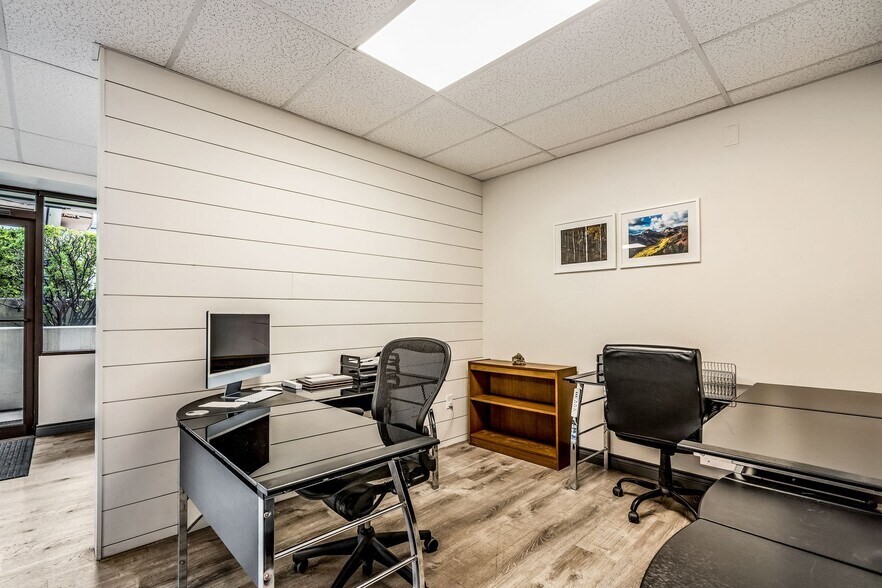 More Photos Of 30 Benchmark Rd, Avon Office For Sale