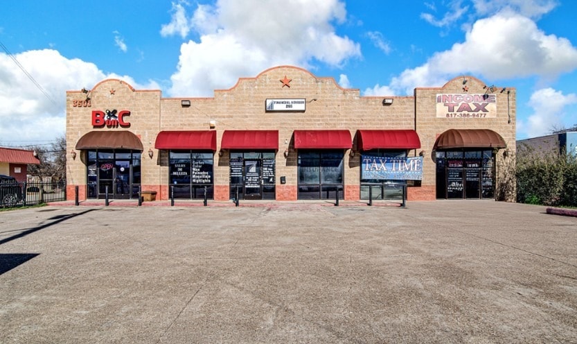 Primary Photo Of 3501 E Berry St, Fort Worth Storefront Retail Office For Lease