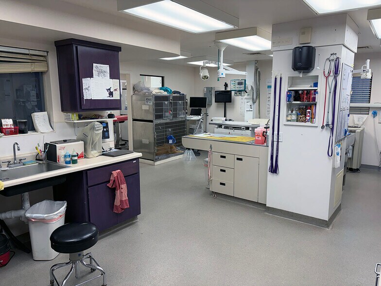 More Photos Of 1577 El Camino Real, Arroyo Grande Office For Sale