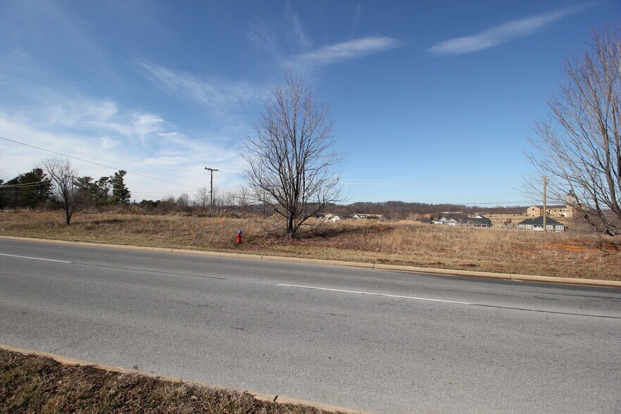 More Photos Of 635 Lew Dewitt Blvd, Waynesboro Land For Sale