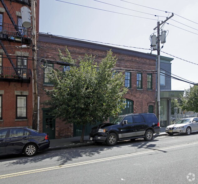 More Photos Of 206 Van Vorst St, Jersey City Loft Creative Space For Lease