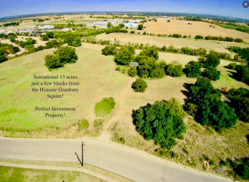 More Photos Of 511 E Moore St, Granbury Land For Sale