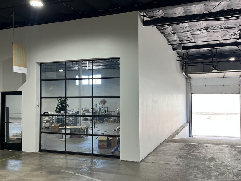 More Photos Of 3801 Race St, Denver Showroom For Lease