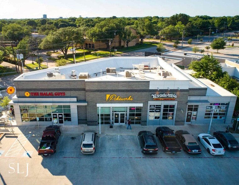 More Photos Of 746 US Highway 75, Richardson General Retail For Lease