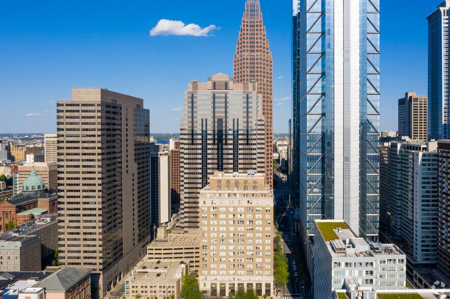 More Photos Of 1717 Arch St, Philadelphia Office For Lease