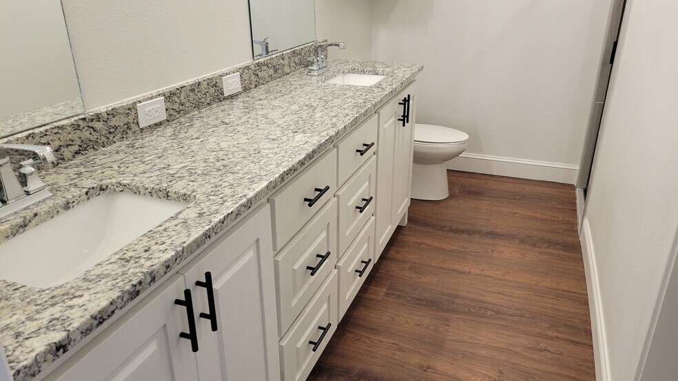 More Photos Of , Lubbock Multifamily For Sale