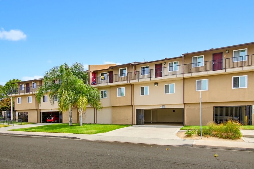 More Photos Of 202-208 Willie James Jones Ave, San Diego Apartments For Sale