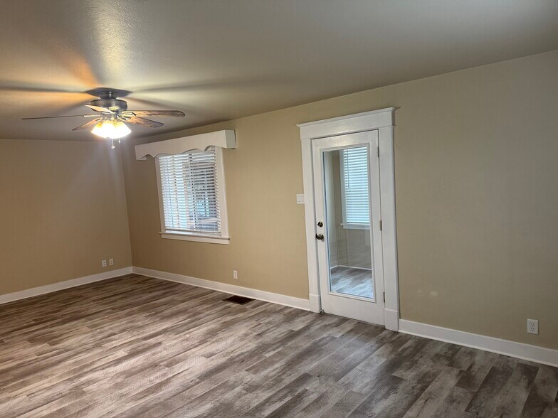 More Photos Of 357 Roberts St, Reno Apartments For Sale