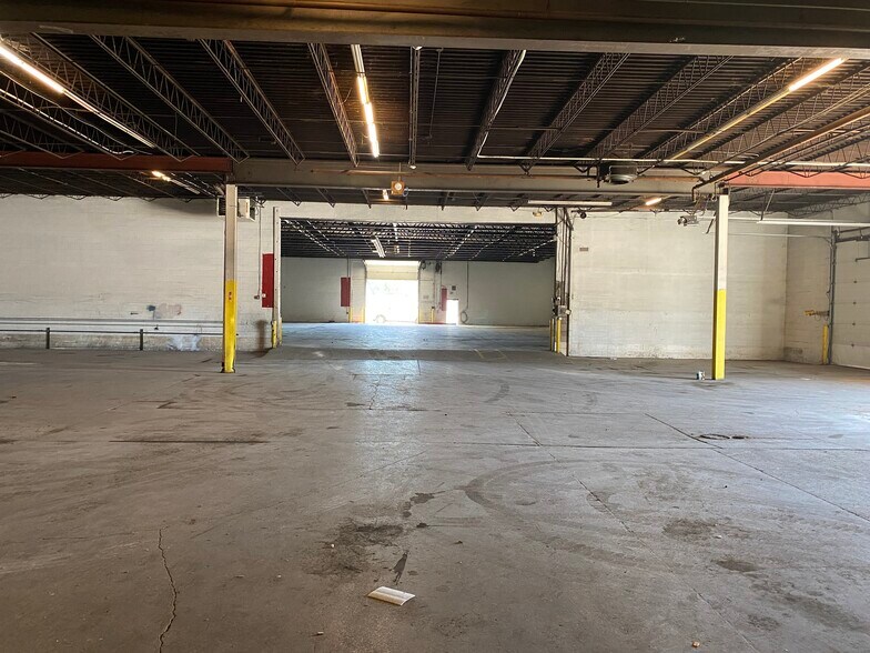 More Photos Of 1330 High St, South Bend Industrial For Sale