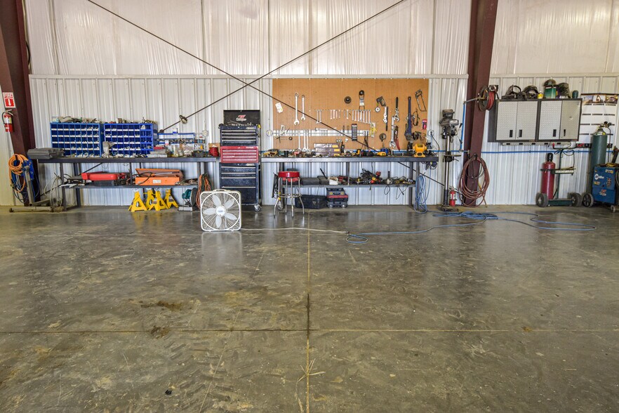 More Photos Of 36154 Enterprise, Trenton Light Manufacturing For Sale