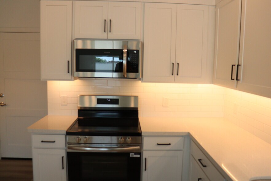 More Photos Of , Phoenix Multifamily For Sale