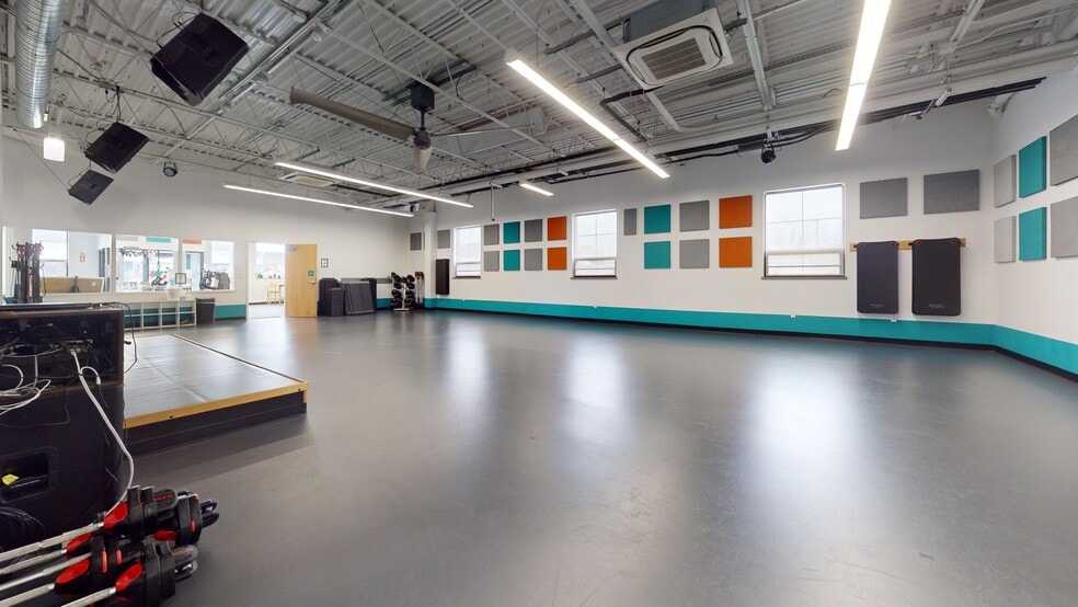 More Photos Of 798 Cascadilla St, Ithaca Office For Sale